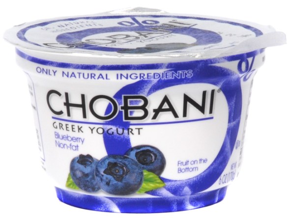 chobani-greek-yogo-blueberry-b1121112